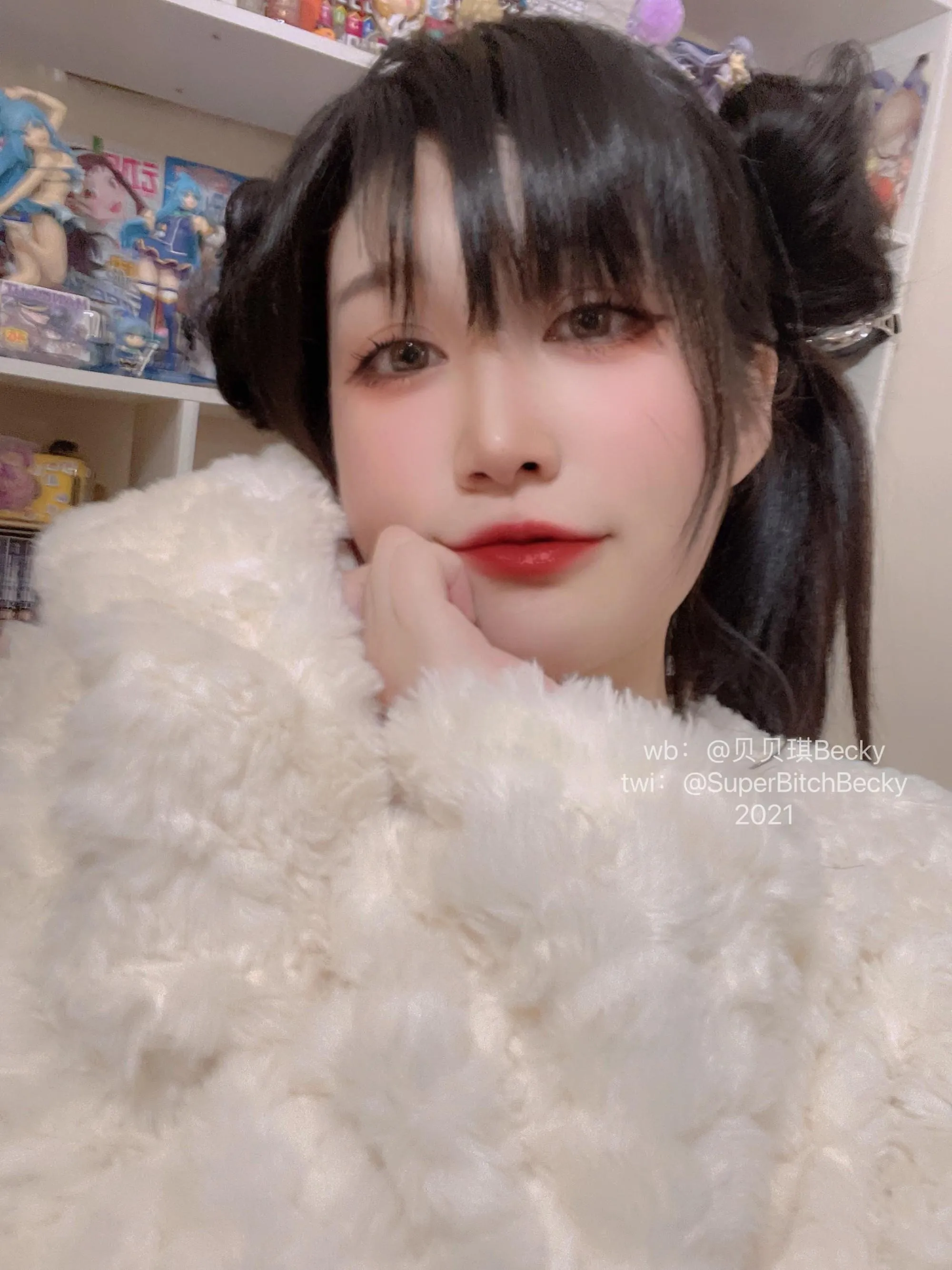 贝贝琪Becky – NO.019 对镜黑发辣妹 [105P]插图